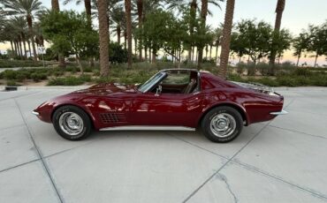 Chevrolet-corvette-1972