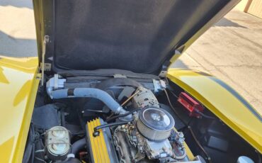 Chevrolet-corvette-1972-7