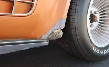 Chevrolet-corvette-1972-orange-15