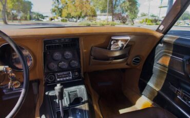 Chevrolet-corvette-1972-orange-18