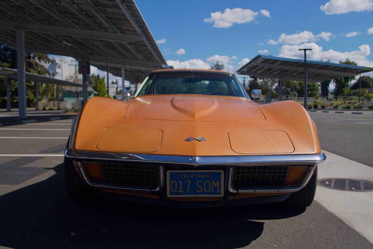 Chevrolet-corvette-1972-orange-4