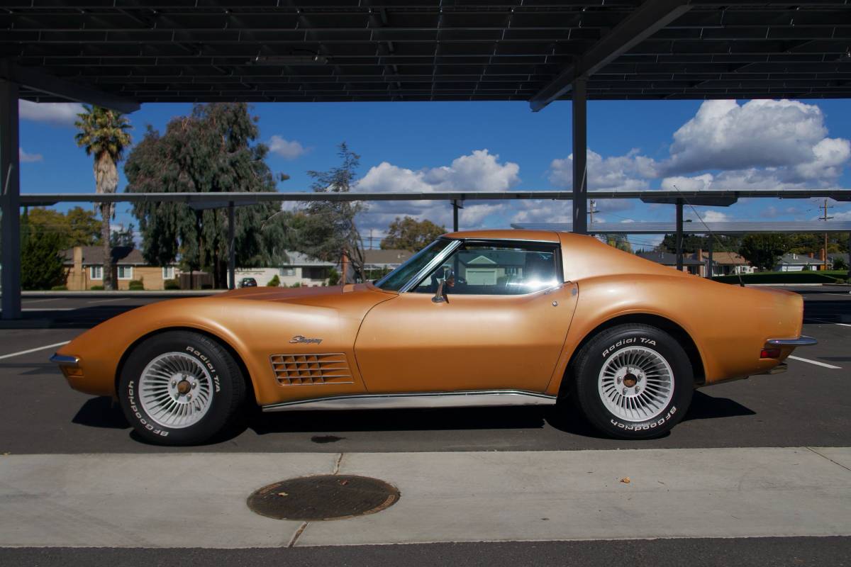 Chevrolet-corvette-1972-orange-6
