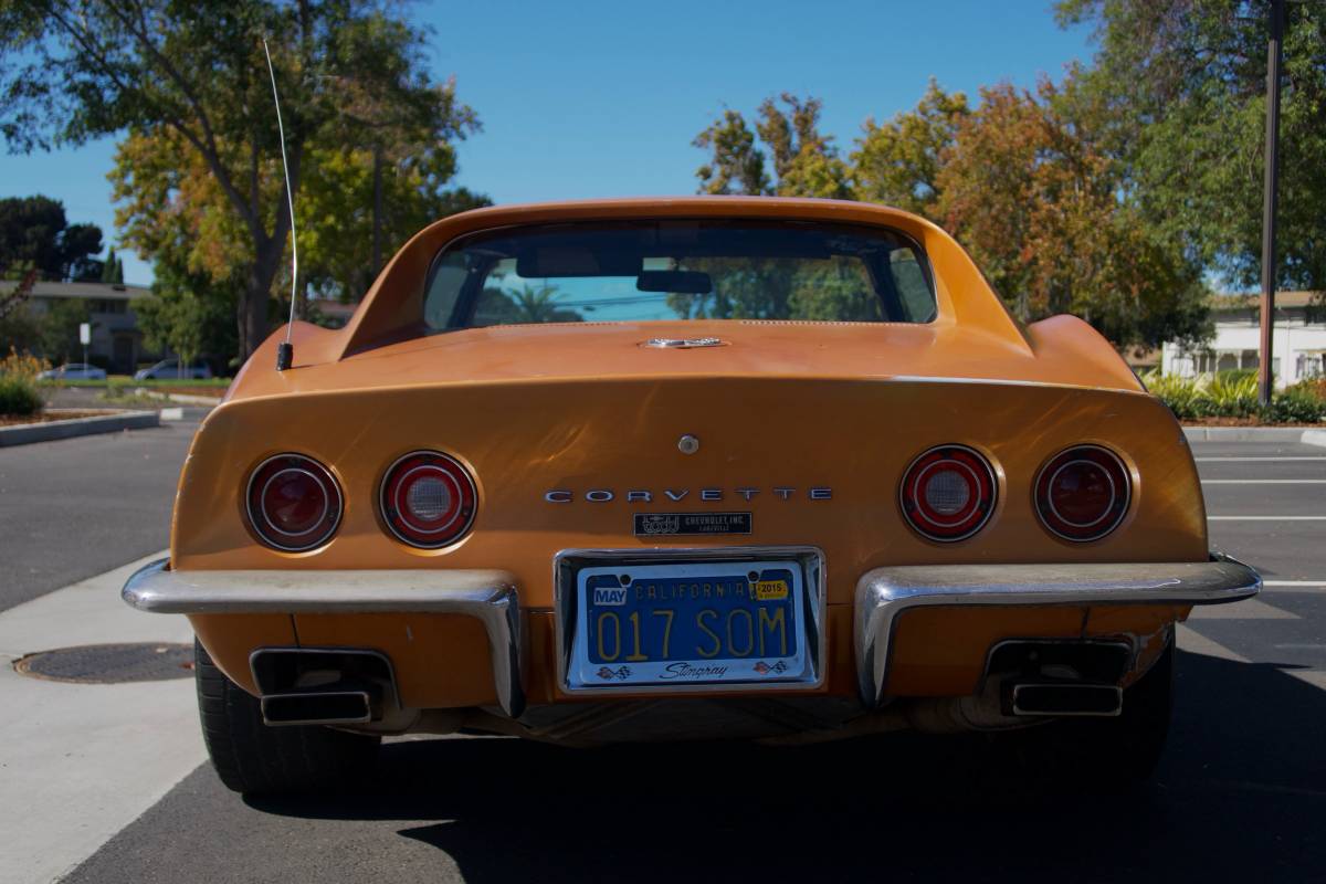 Chevrolet-corvette-1972-orange-8