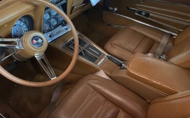 Chevrolet-corvette-1972-red-13