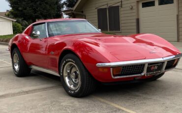 Chevrolet-corvette-1972-red-20