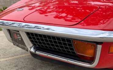 Chevrolet-corvette-1972-red-22