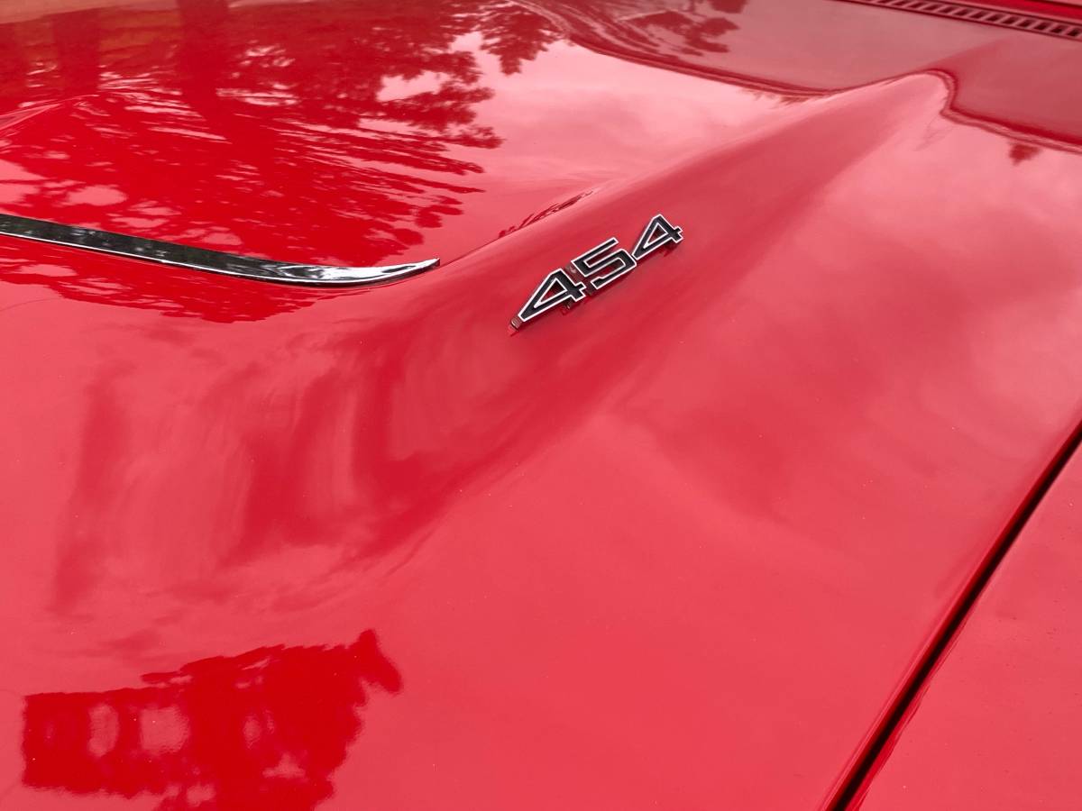 Chevrolet-corvette-1972-red-4