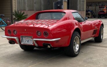 Chevrolet-corvette-1972-red-7