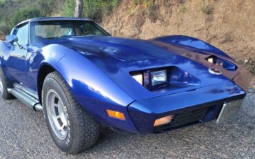 Chevrolet-corvette-1973-1