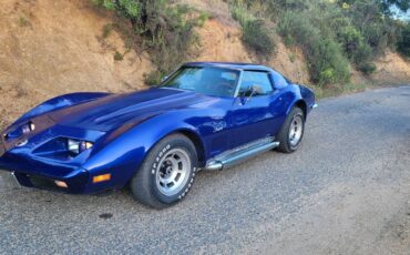Chevrolet-corvette-1973-18