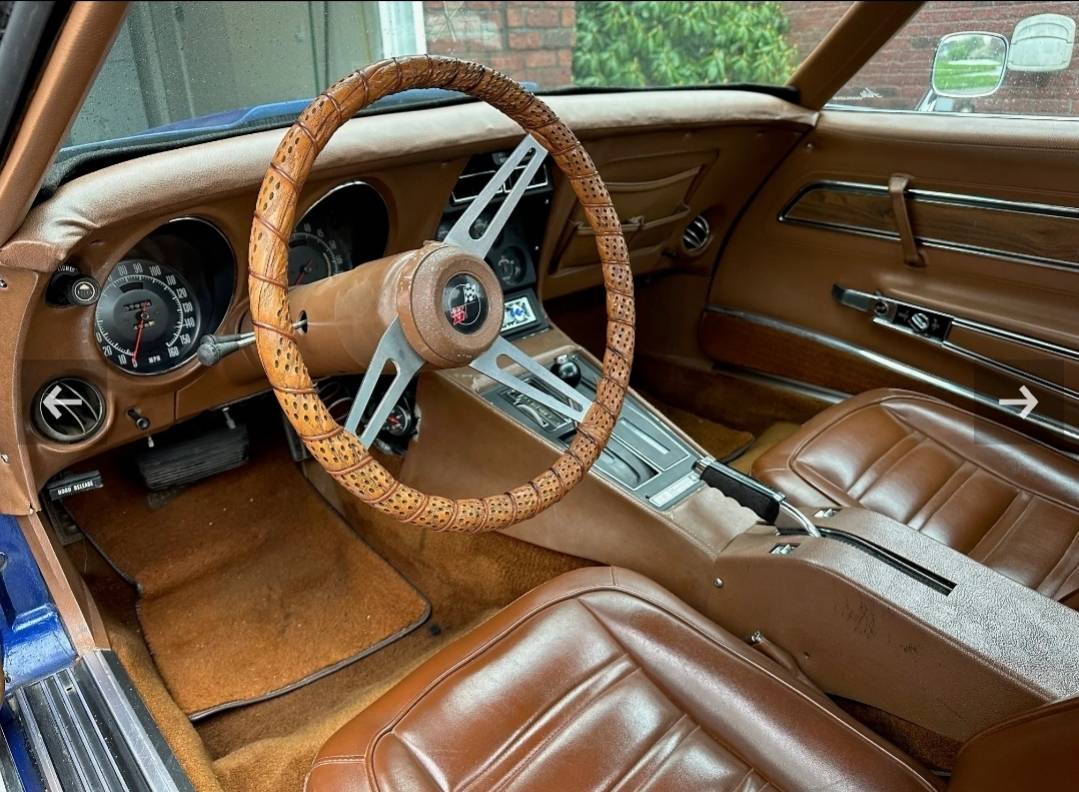 Chevrolet-corvette-1973-25