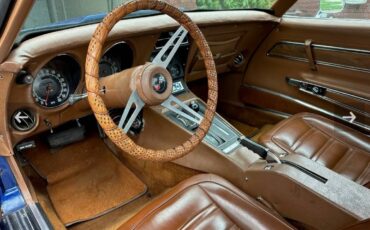 Chevrolet-corvette-1973-6