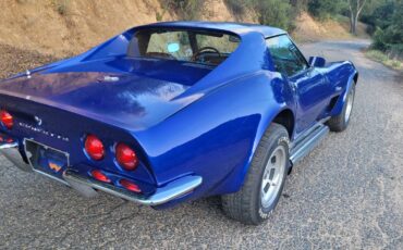 Chevrolet-corvette-1973-8