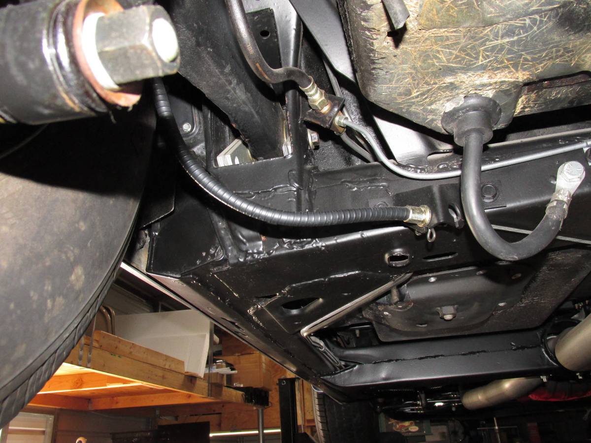 Chevrolet-corvette-1973-blue-12