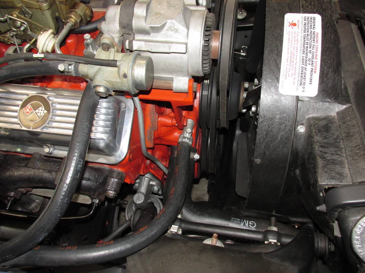 Chevrolet-corvette-1973-blue-18