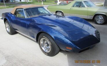 Chevrolet-corvette-1973-blue-22
