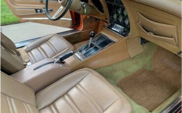 Chevrolet-corvette-1975-10