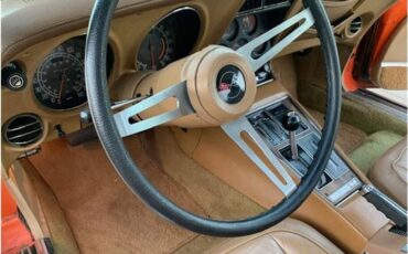 Chevrolet-corvette-1975-86