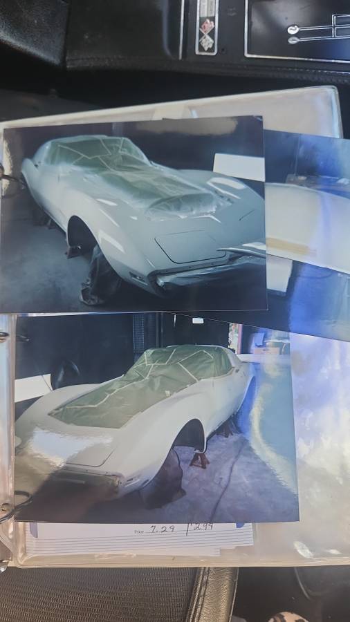 Chevrolet-corvette-1975-white-13