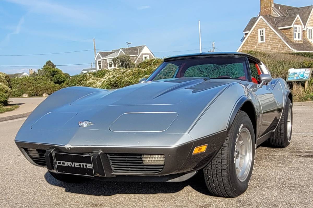 Chevrolet-corvette-1978-4
