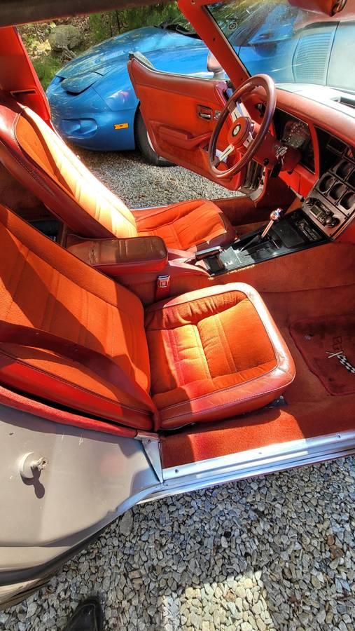 Chevrolet-corvette-1978-7