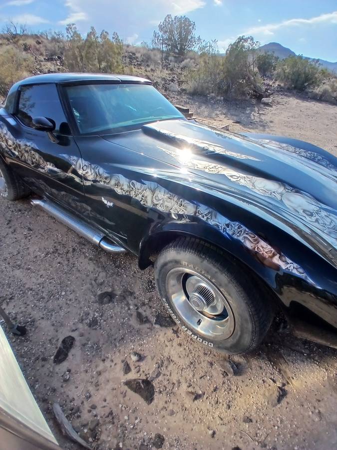Chevrolet-corvette-1978-custom-1