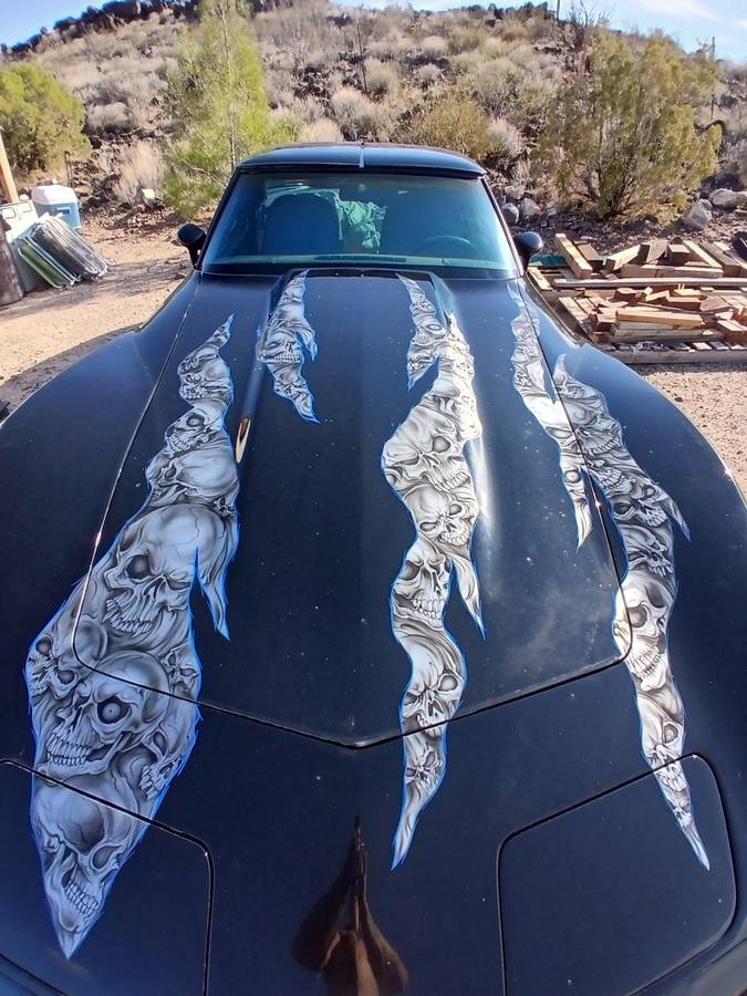 Chevrolet-corvette-1978-custom-2