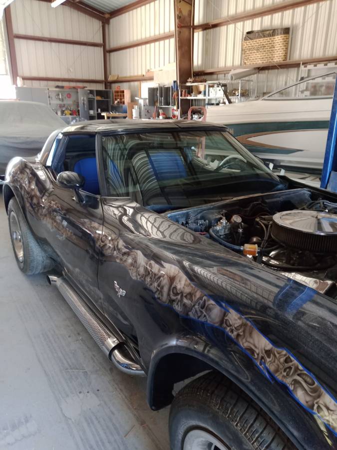 Chevrolet-corvette-1978-custom-6