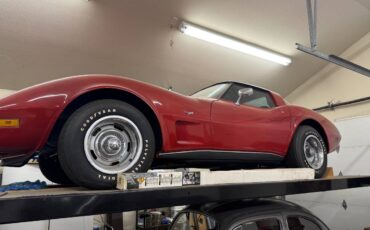 Chevrolet-corvette-1978-red-3