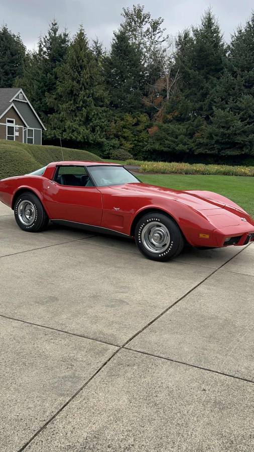 Chevrolet-corvette-1978-red-9