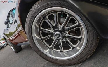 Chevrolet-corvette-1979-black-50