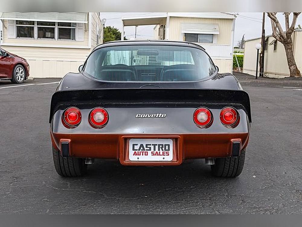 Chevrolet-corvette-1979-black-55