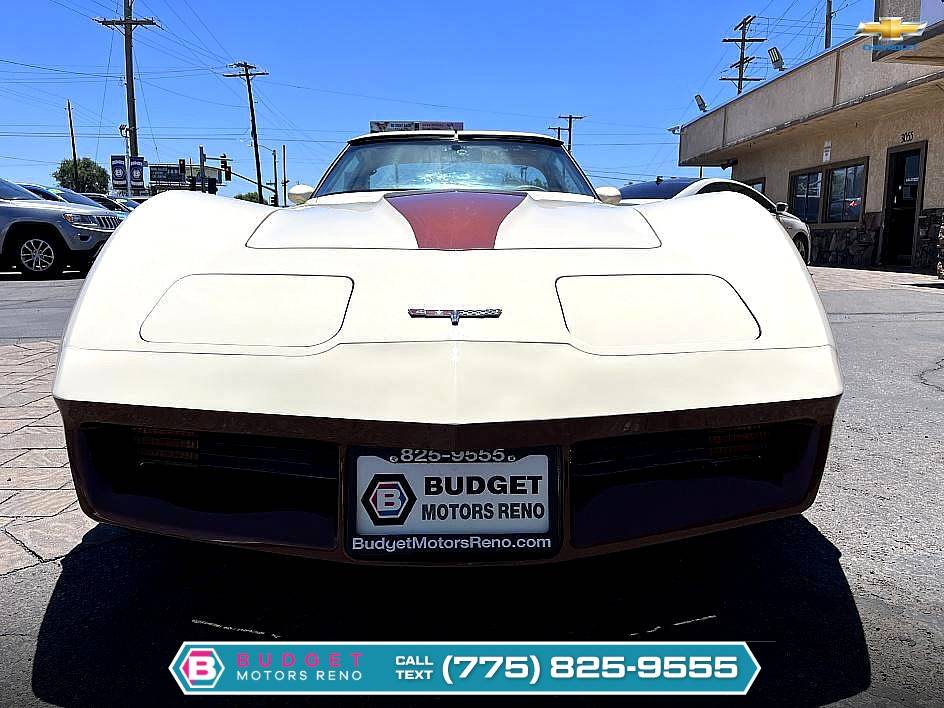 Chevrolet-corvette-1980-126
