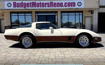 Chevrolet-corvette-1980-168