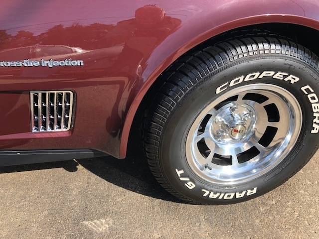 Chevrolet-corvette-1982-custom-19