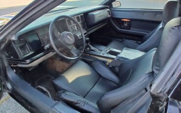 Chevrolet-corvette-1985-black-6