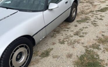 Chevrolet-corvette-1985-silver-3