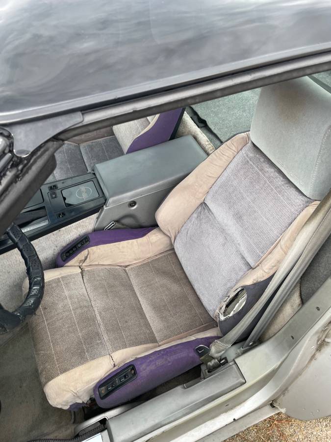 Chevrolet-corvette-1985-silver-5