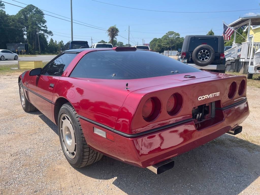 Chevrolet-corvette-1986-red-3