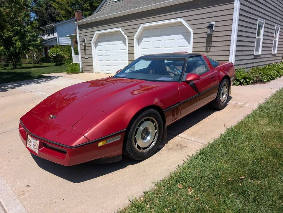 Chevrolet-corvette-1987-8