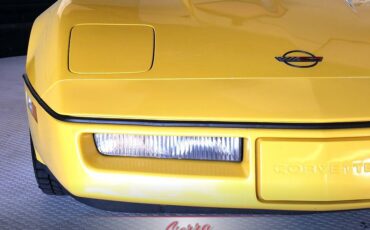 Chevrolet-corvette-1988-9