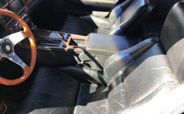 Chevrolet-corvette-1988-black-142