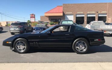 Chevrolet-corvette-1988-black-15