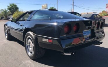 Chevrolet-corvette-1988-black-53