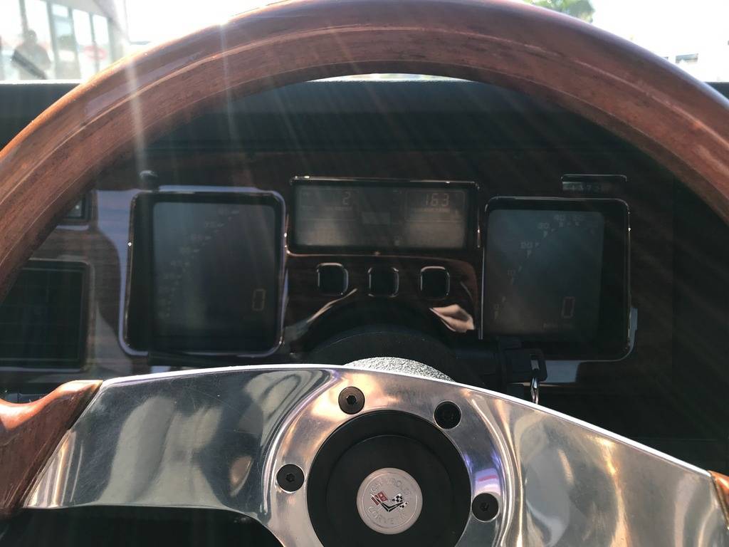 Chevrolet-corvette-1988-black-82