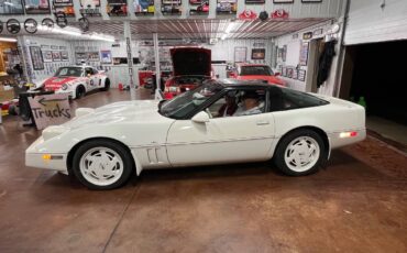 Chevrolet-corvette-1988-white-20