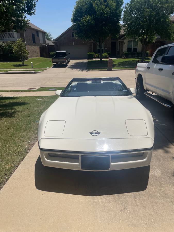 Chevrolet-corvette-1988-white-9
