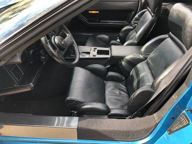 Chevrolet-corvette-1989-blue-19