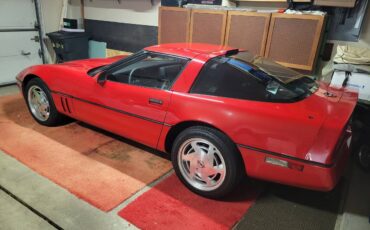 Chevrolet-corvette-1989-red-1