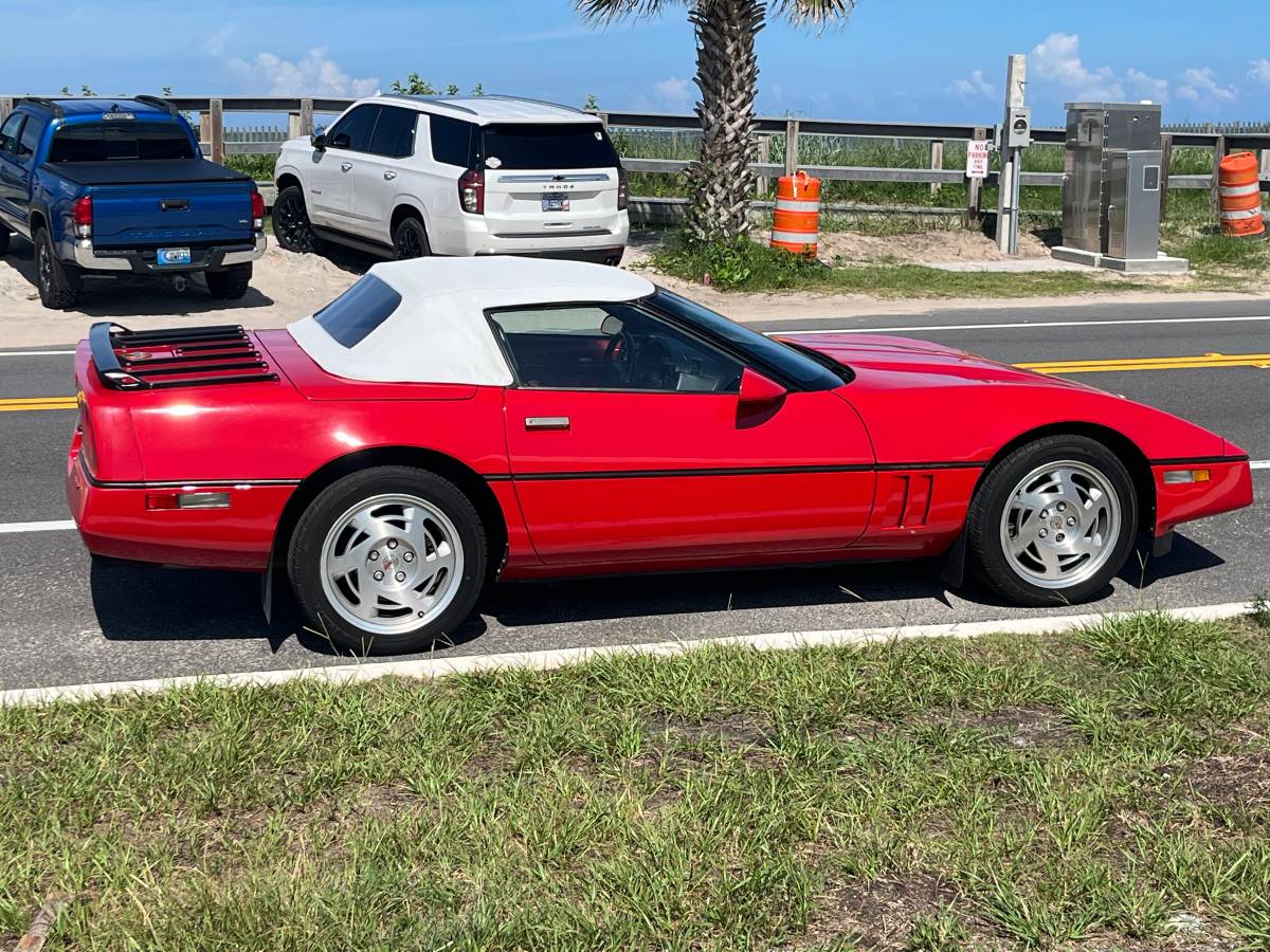 Chevrolet-corvette-1990-red-108